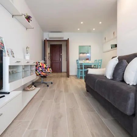 Ribera 5 Apartment *